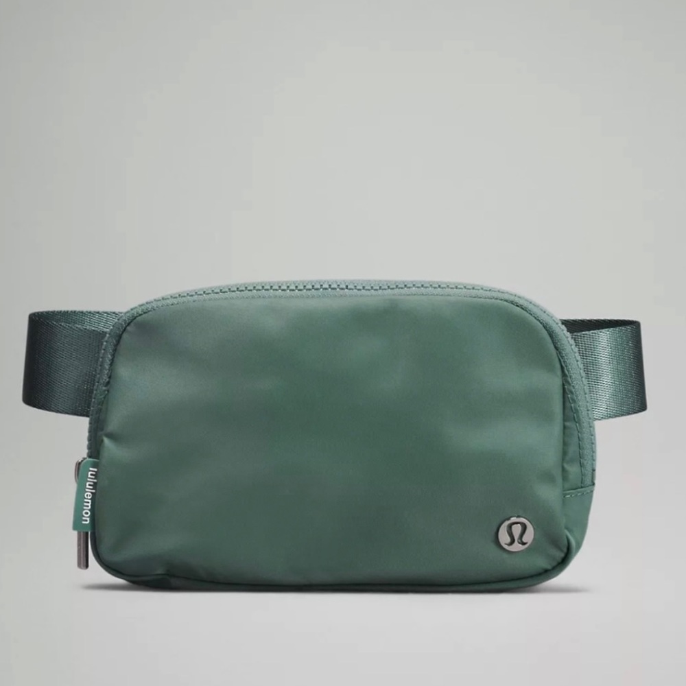 Tidewater Teal lululemon Beltbag